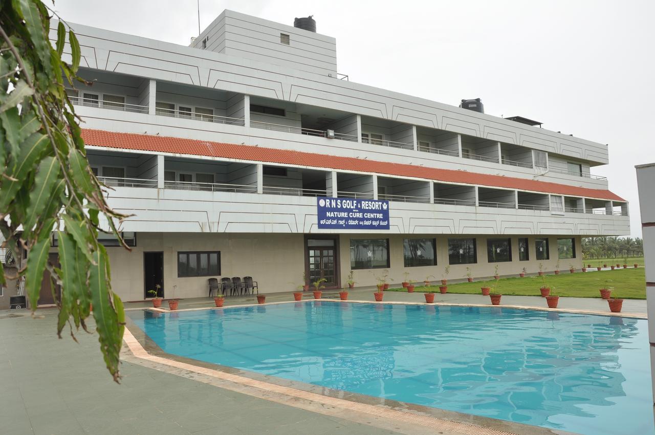 Rns Golf Resort & Nature Cure Centre Māvalli المظهر الخارجي الصورة