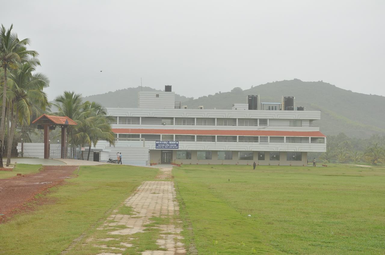 Rns Golf Resort & Nature Cure Centre Māvalli المظهر الخارجي الصورة