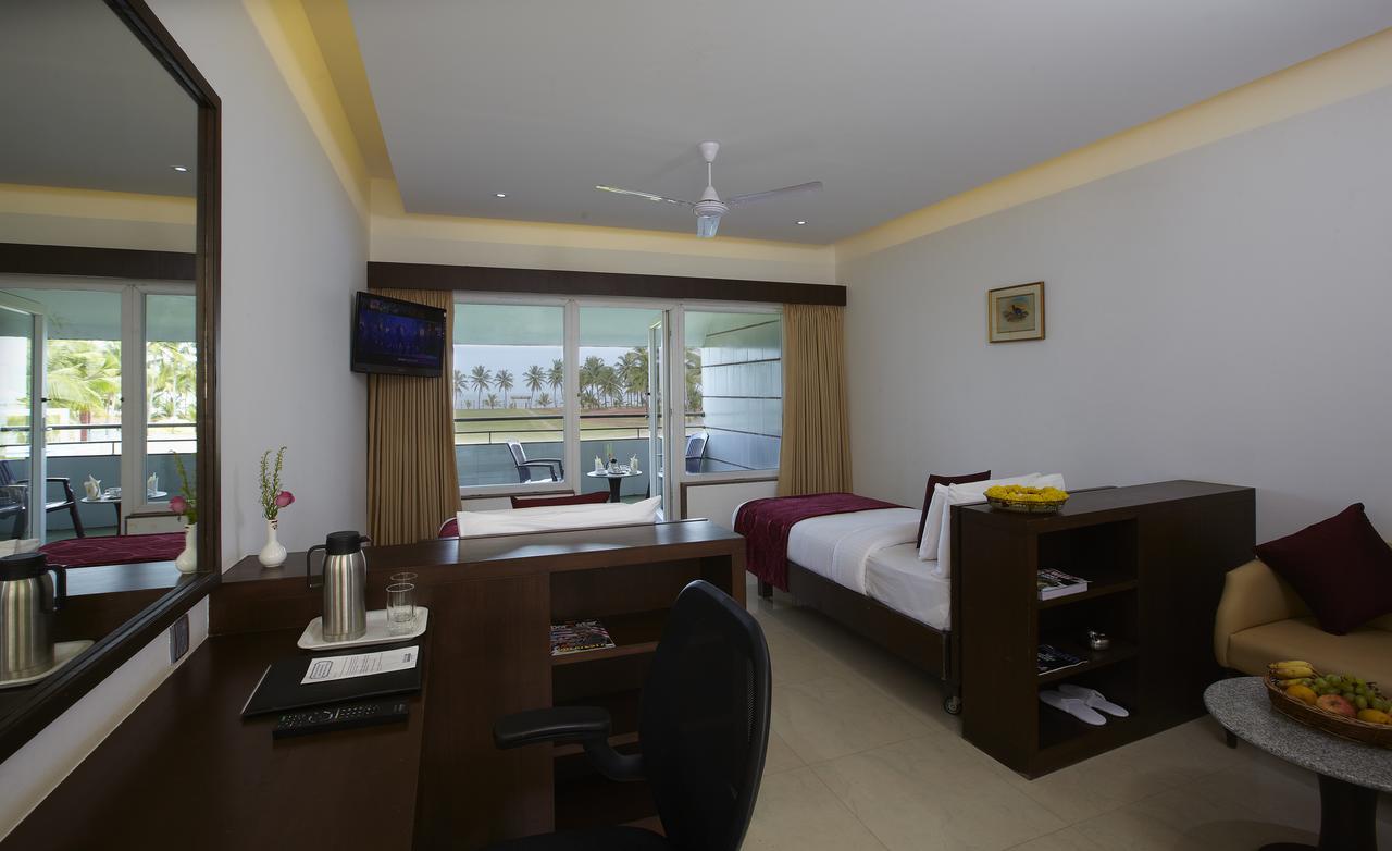 Rns Golf Resort & Nature Cure Centre Māvalli المظهر الخارجي الصورة